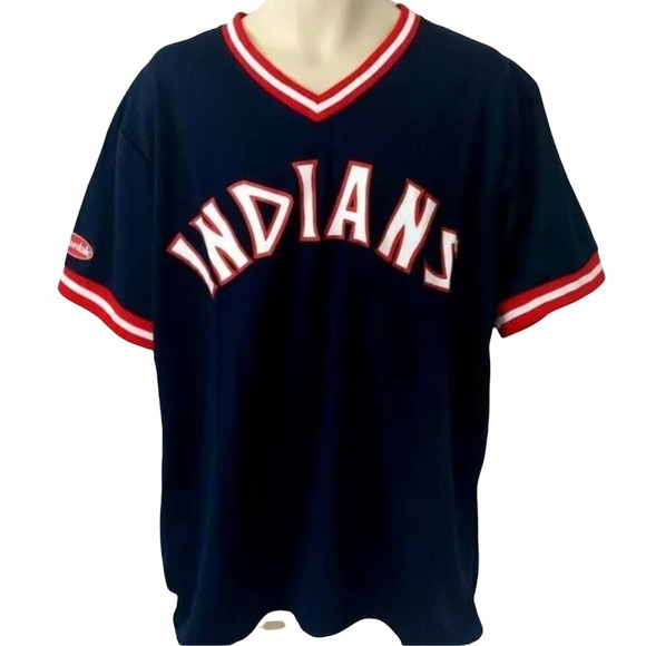 Cleveland Indians Jersey Throwback Logo Pullover - Picture 1 of 6
